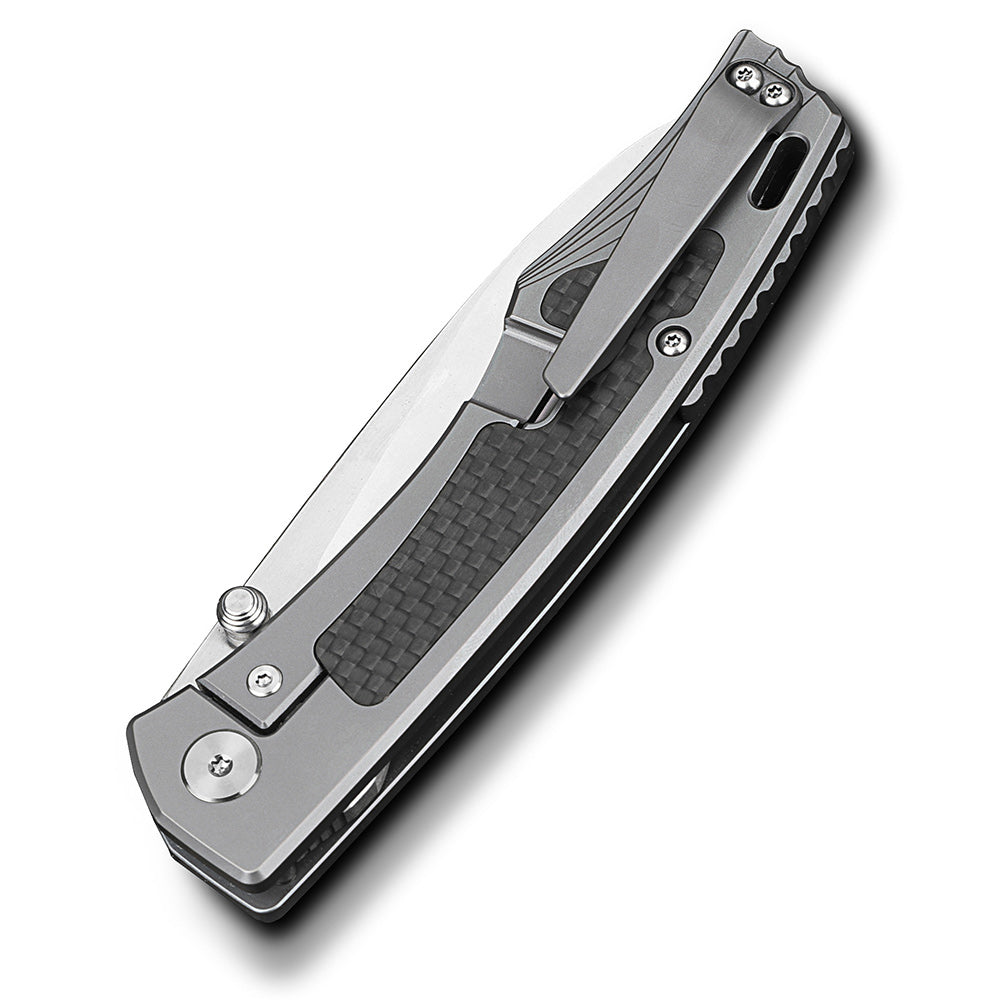 QSP Songbird pocket knife with titanium and carbon fiber handle, closed view.