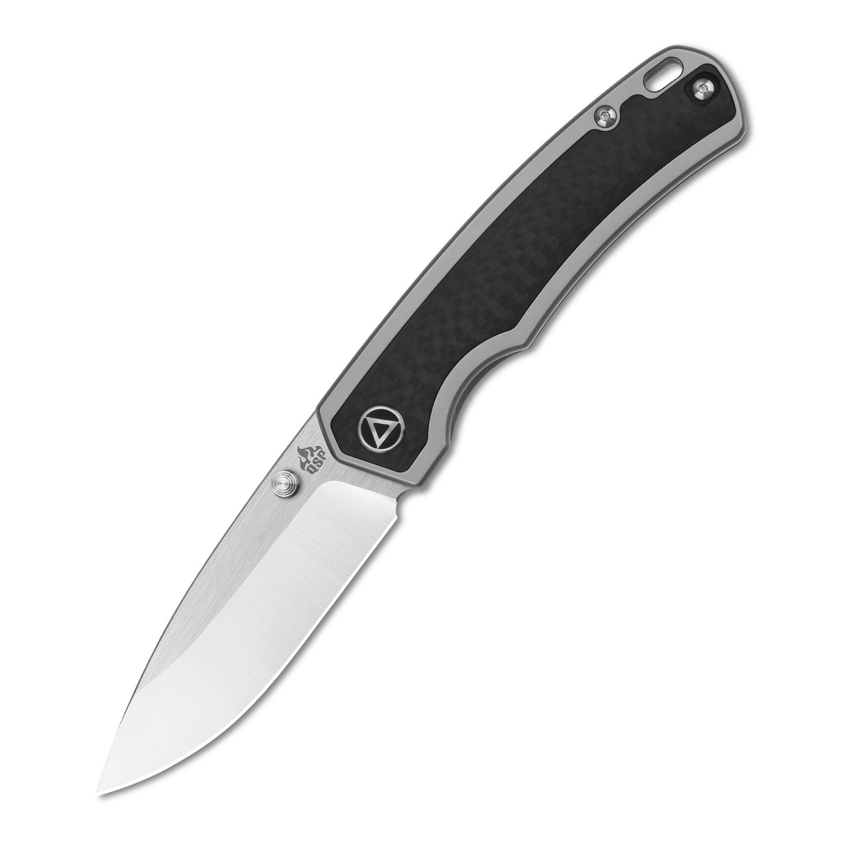 QSP Puffin pocket knife with CPM S35VN blade and carbon fiber inlay on titanium handle.
