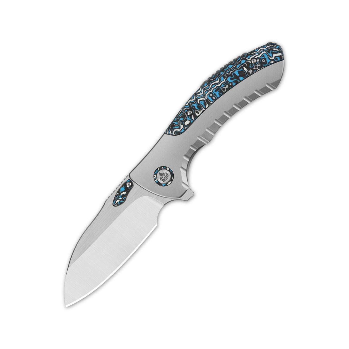 QSP Capybara pocket knife with Böhler M390 blade and blue camo handle.