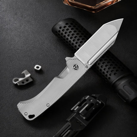 Knife Maintenance Tips: How to Fix a Knife That's Stuck When Closing