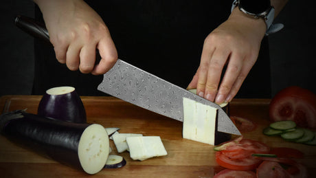 How to Minimize Food Waste When Cutting Fruits and Vegetables